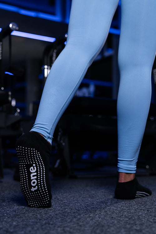 tone. Grip Socks short - black